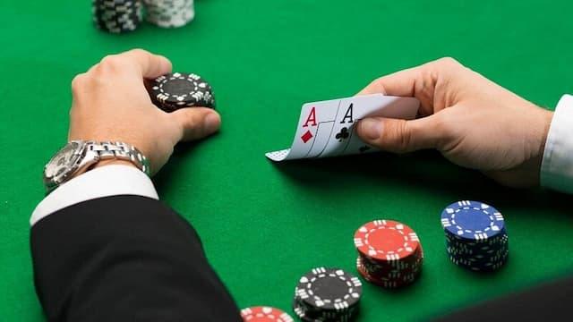 Luật chơi cơ bản trong Xì Tố manclub